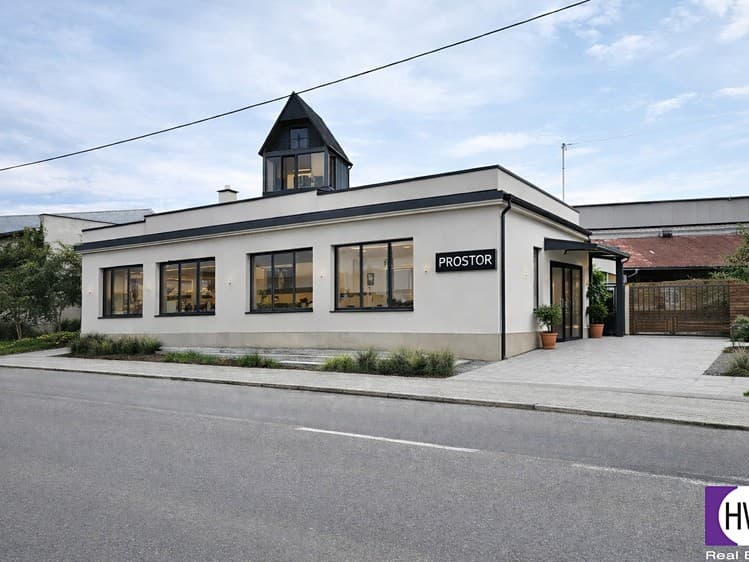 Prodej obchodního prostoru 159 m²
