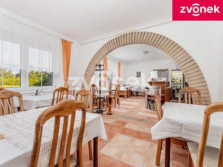 Prodej ubytovacího zařízení 400 m²