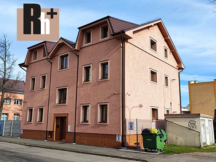 Prodej činžovního domu 708 m²