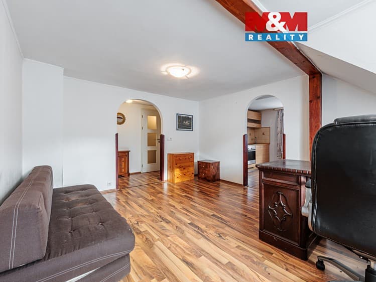 Prodej ubytovacího zařízení 298 m²