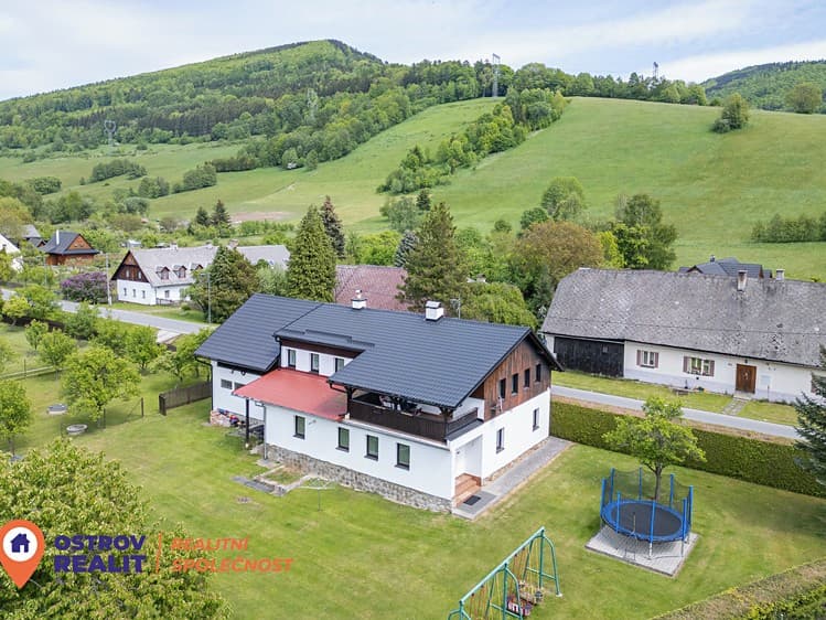 Prodej ubytovacího zařízení 210 m²