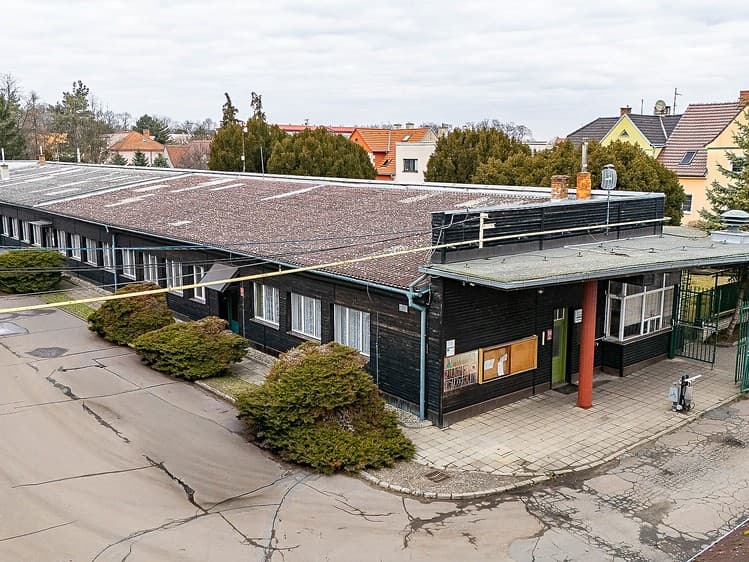 Pronájem kanceláře 294 m²