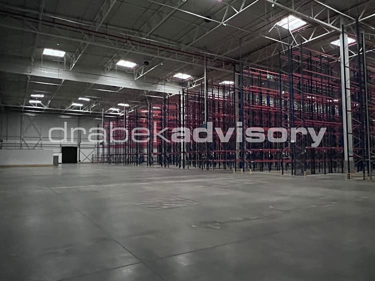 Pronájem skladového prostoru 4 000 m²