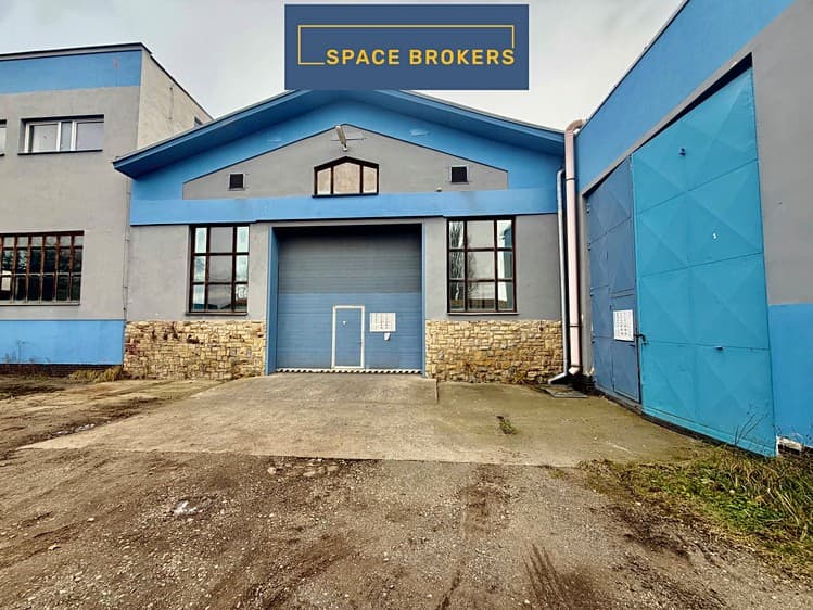 Pronájem skladového prostoru 1 100 m²
