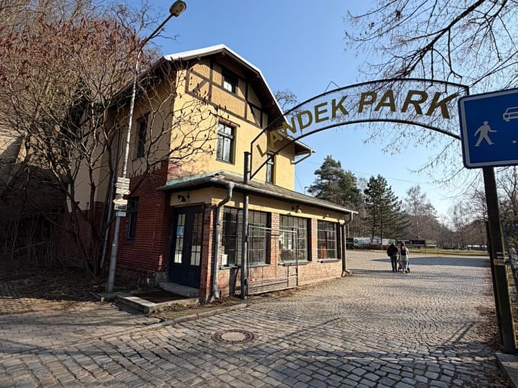 Pronájem kanceláře 33 m²