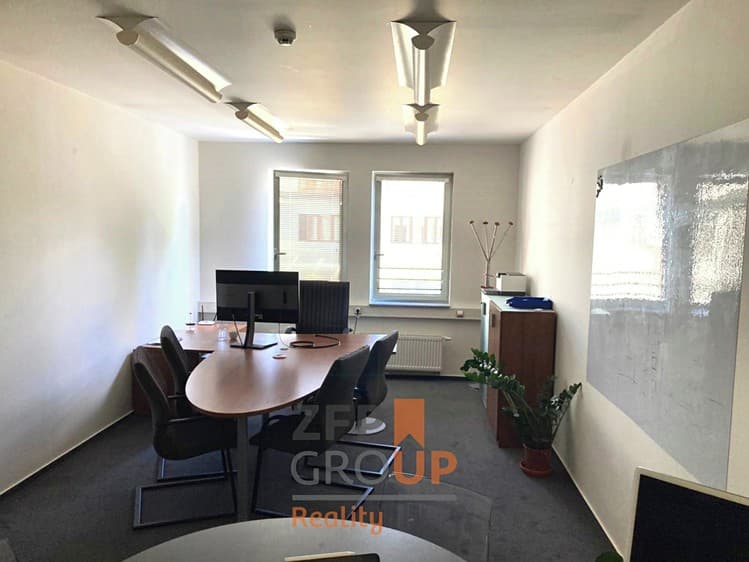 Pronájem kanceláře 28 m²