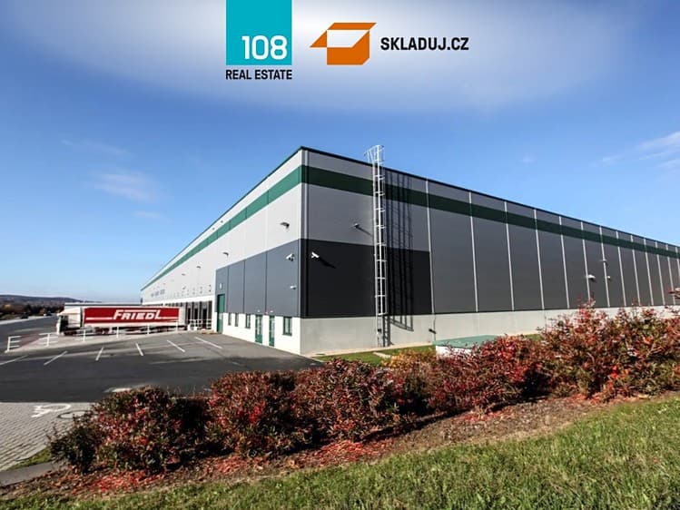 Pronájem skladového prostoru 11 000 m²