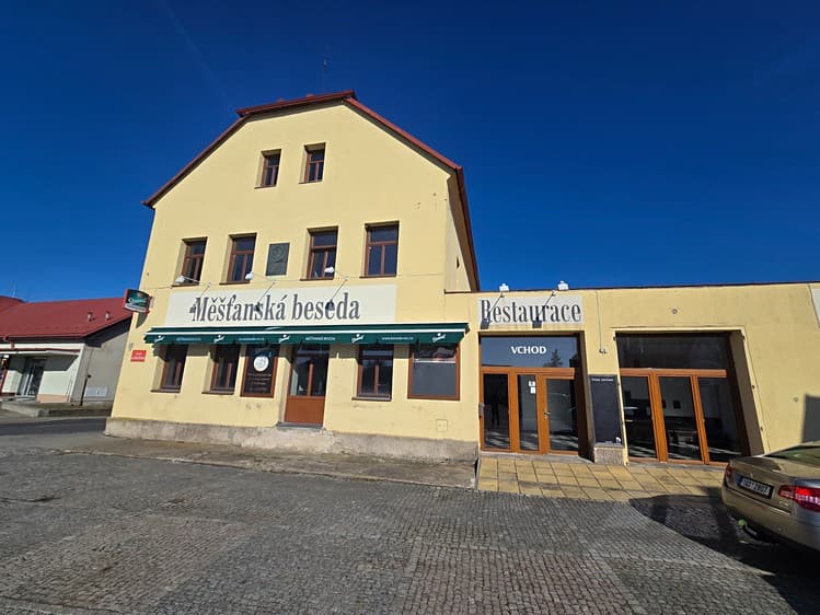 Pronájem restaurace 350 m²