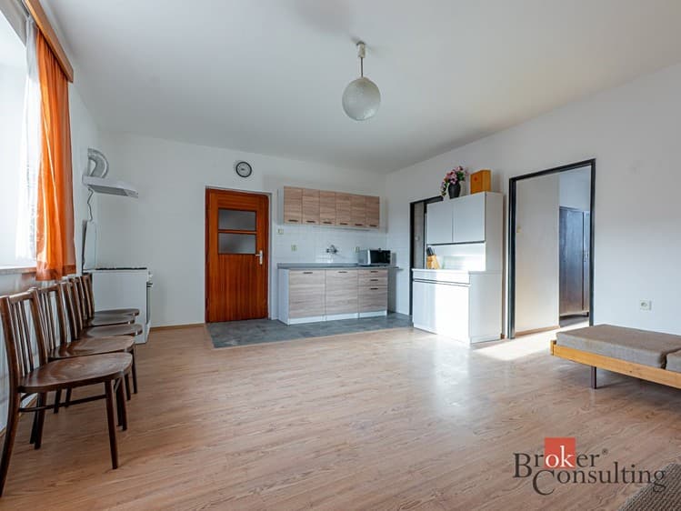 Pronájem rodinného domu 51 m², pozemek 177 m²