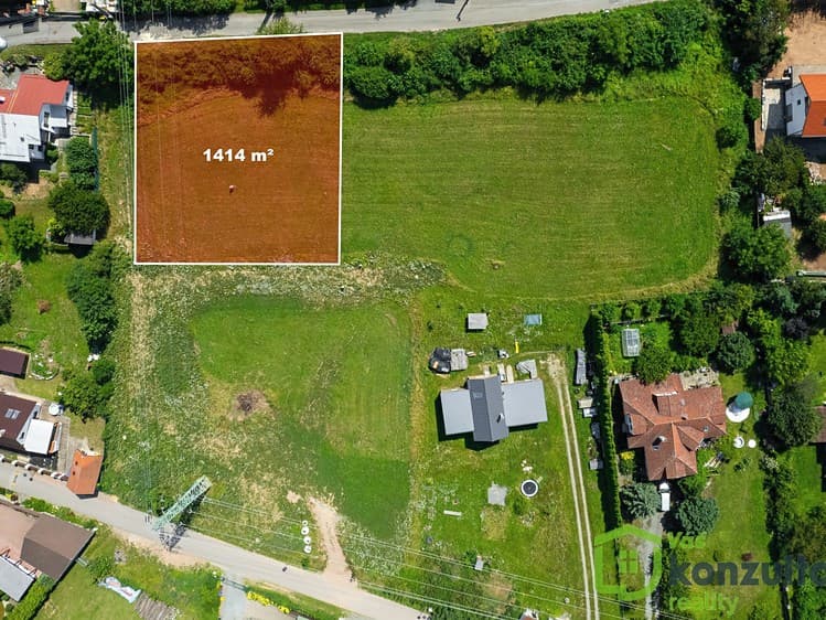 Prodej stavebního pozemku 1 414 m²