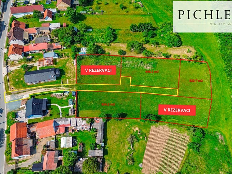 Prodej stavebního pozemku 918 m²
