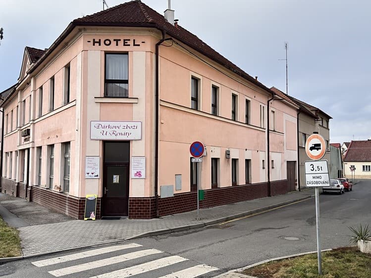Prodej komerční nemovitosti 600 m²