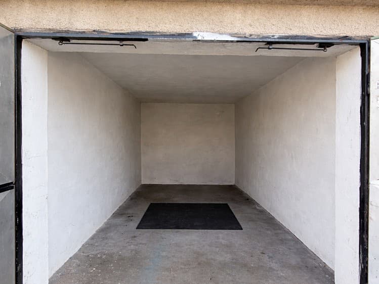 Prodej garáže 18 m²