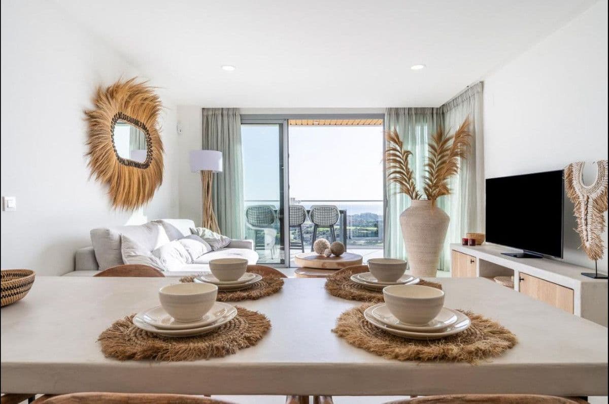 One Residences: Aldea Residencial de Lujo en el Corazón de la Costa del Sol
Ubicado en el impresionante paisaje natural