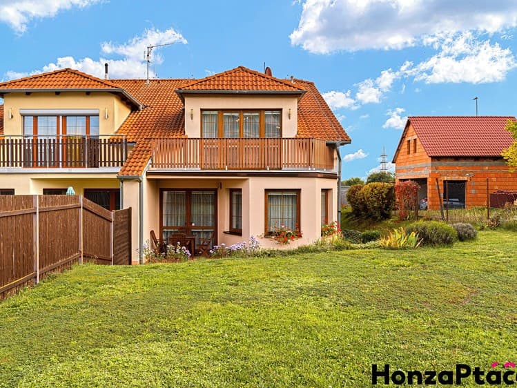 Prodej rodinného domu 187 m², pozemek 422 m²