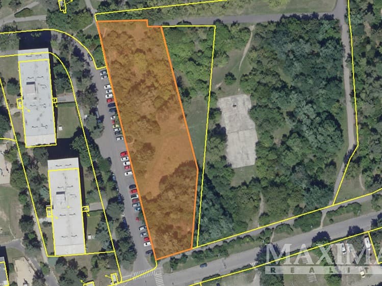 Prodej pozemku 4 183 m²