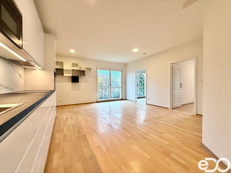 Pronájem bytu 3+kk 73 m²