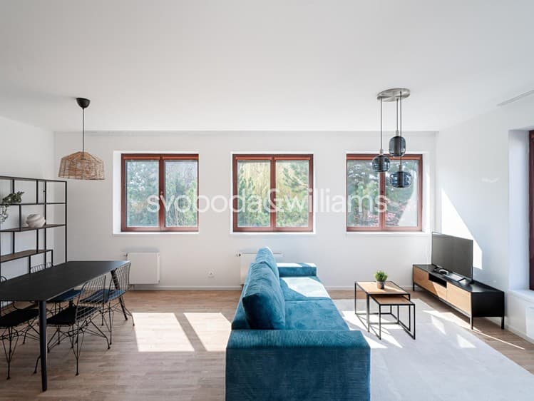 Pronájem bytu 2+kk 83 m²