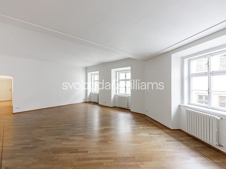 Pronájem bytu 4+1 153 m²