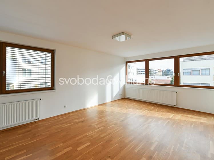 Pronájem bytu 2+kk 59 m²
