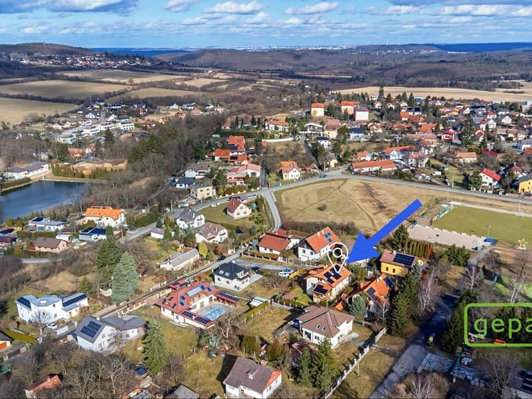 Prodej rodinného domu 350 m², pozemek 582 m²