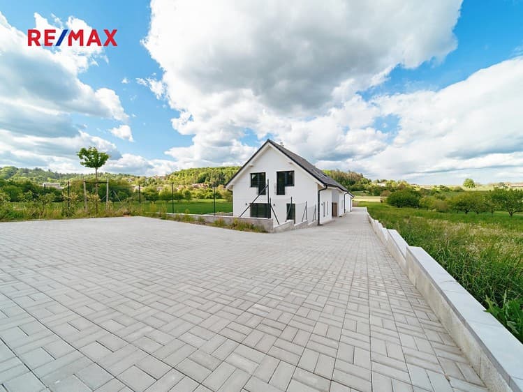Prodej rodinného domu 138 m², pozemek 275 m²