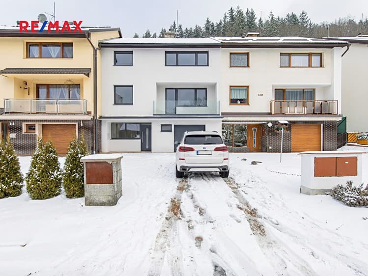 Prodej rodinného domu 185 m², pozemek 287 m²