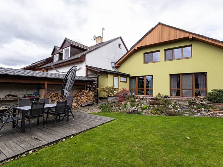 Prodej rodinného domu 170 m², pozemek 403 m²