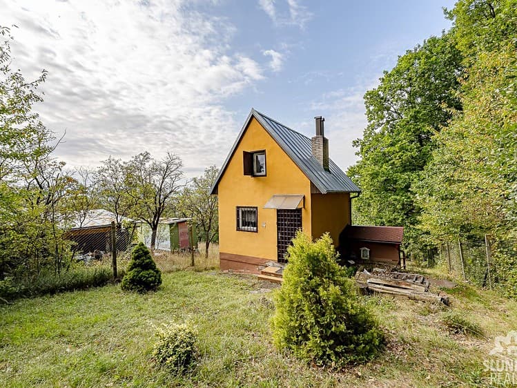 Prodej chaty 50 m², pozemek 2 145 m²