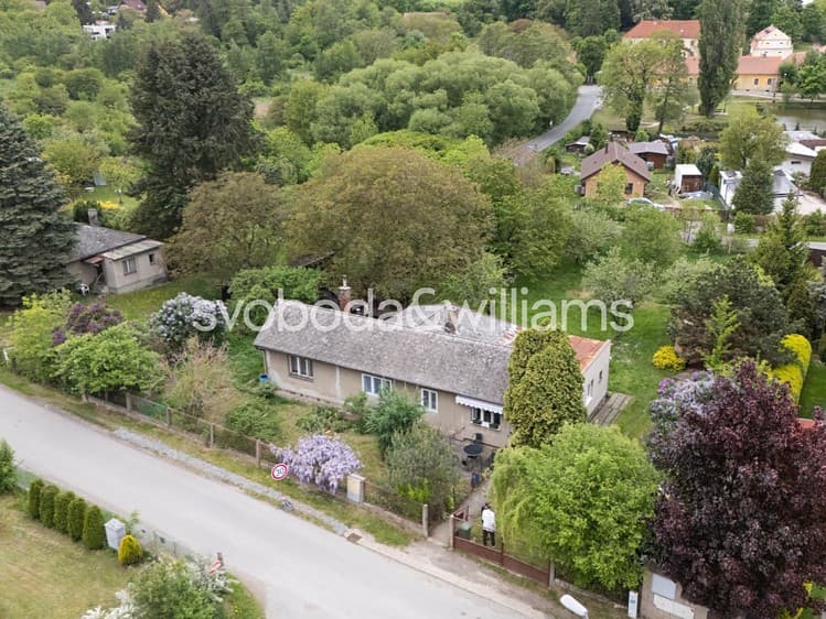 Prodej rodinného domu 121 m², pozemek 1 630 m²