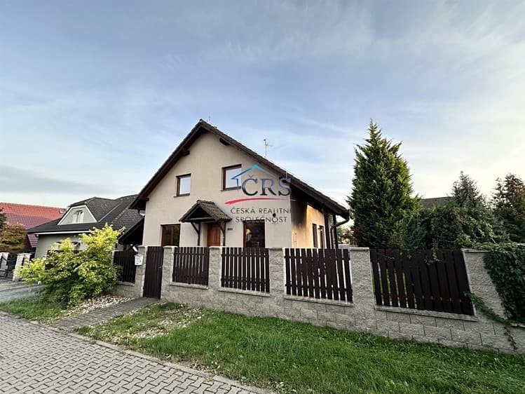 Pronájem rodinného domu 210 m², pozemek 549 m²