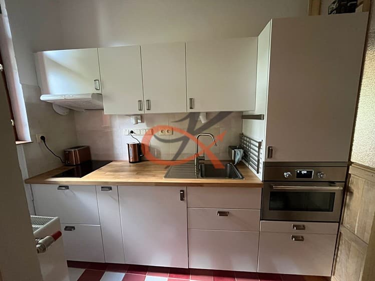 Pronájem rodinného domu 185 m², pozemek 73 m²