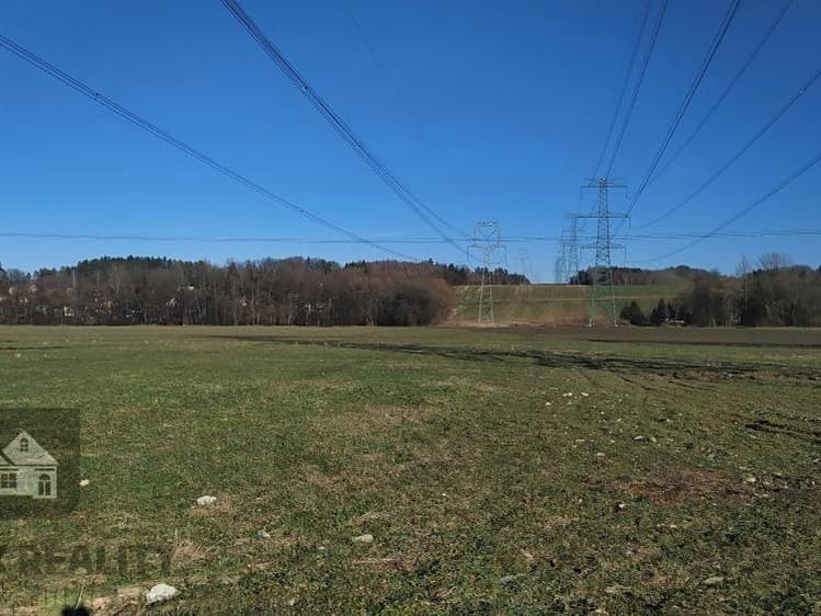 Prodej pole 14 087 m²