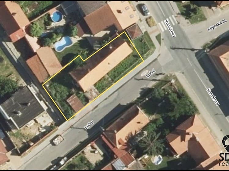 Prodej stavebního pozemku 390 m²