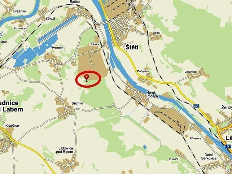 Pronájem pole 5 928 m²
