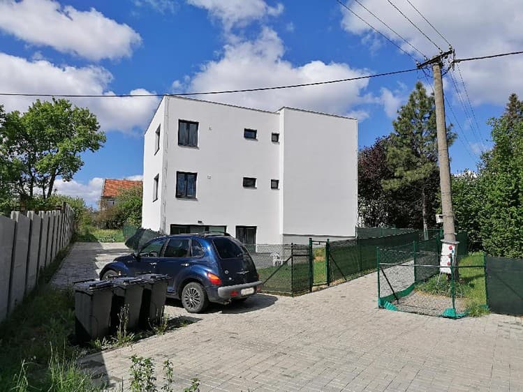 Prodej činžovního domu 303 m²
