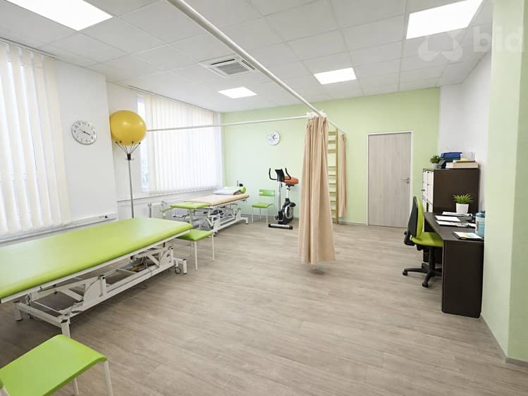 Prodej komerční nemovitosti 67 m²