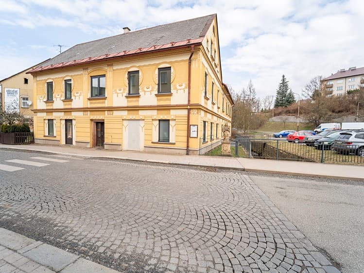 Prodej činžovního domu 450 m²