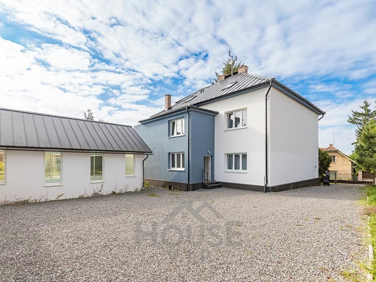 Prodej ubytovacího zařízení 550 m²
