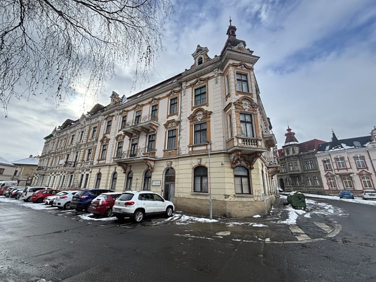 Prodej činžovního domu 1 760 m²