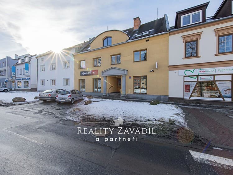 Prodej kanceláře 356 m²