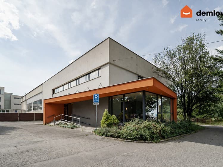 Prodej obchodního prostoru 435 m²