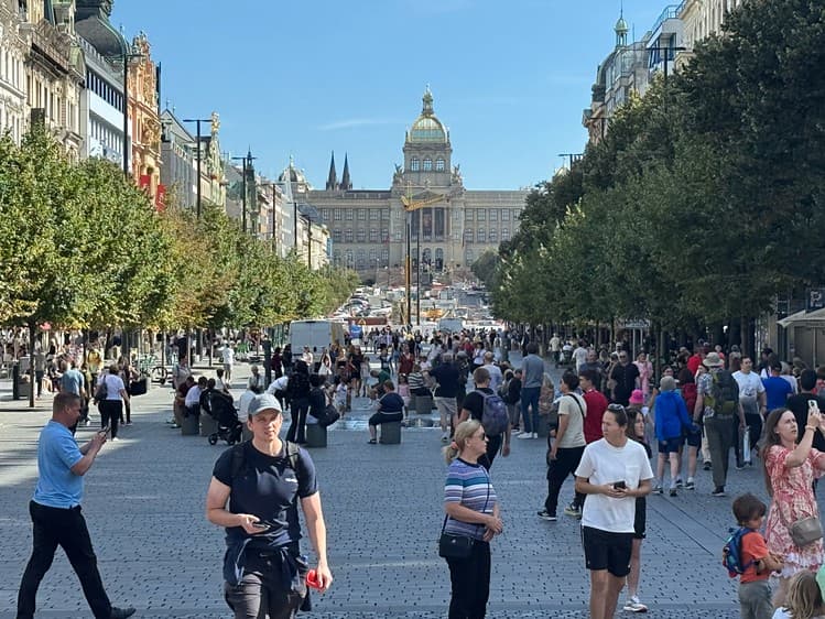 Pronájem obchodního prostoru 120 m²