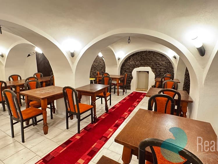 Pronájem restaurace 200 m²