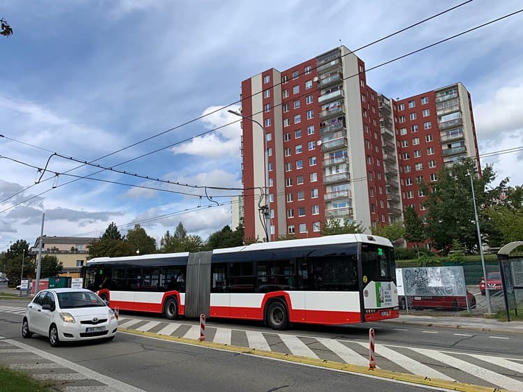 Pronájem obchodního prostoru 16 m²