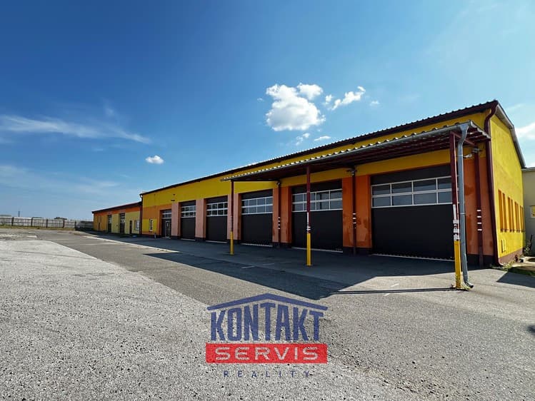 Pronájem skladového prostoru 1 013 m²