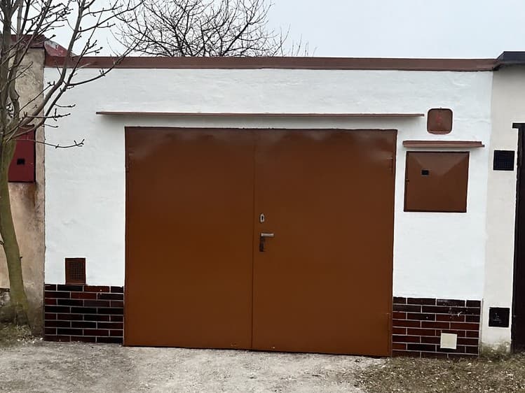 Prodej garáže 24 m²