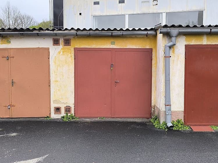 Prodej garáže 17 m²