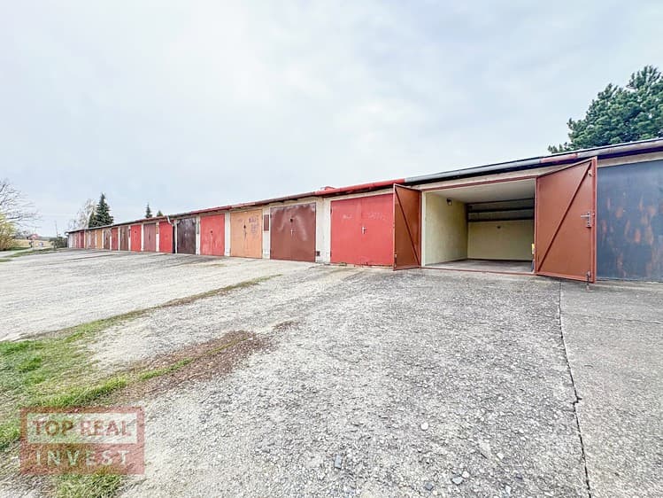 Pronájem garáže 18 m²