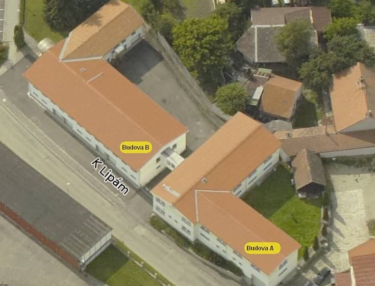 Pronájem specifického typu nemovitosti 684 m²